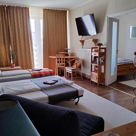 St. Benedek Apartmanlakas Leilighet Mezőkövesd Eksteriør bilde