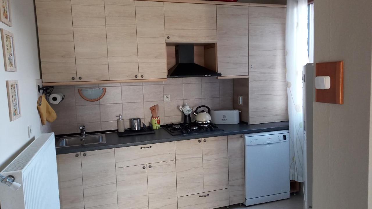St. Benedek Apartmanlakas Leilighet Mezőkövesd Eksteriør bilde