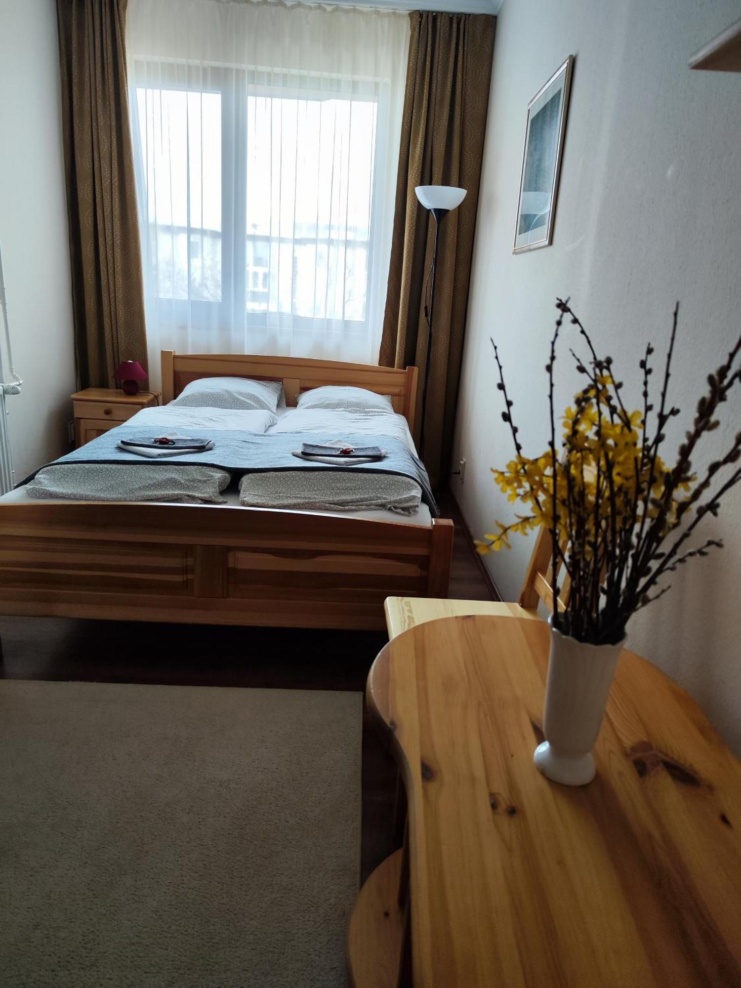 St. Benedek Apartmanlakas Leilighet Mezőkövesd Eksteriør bilde